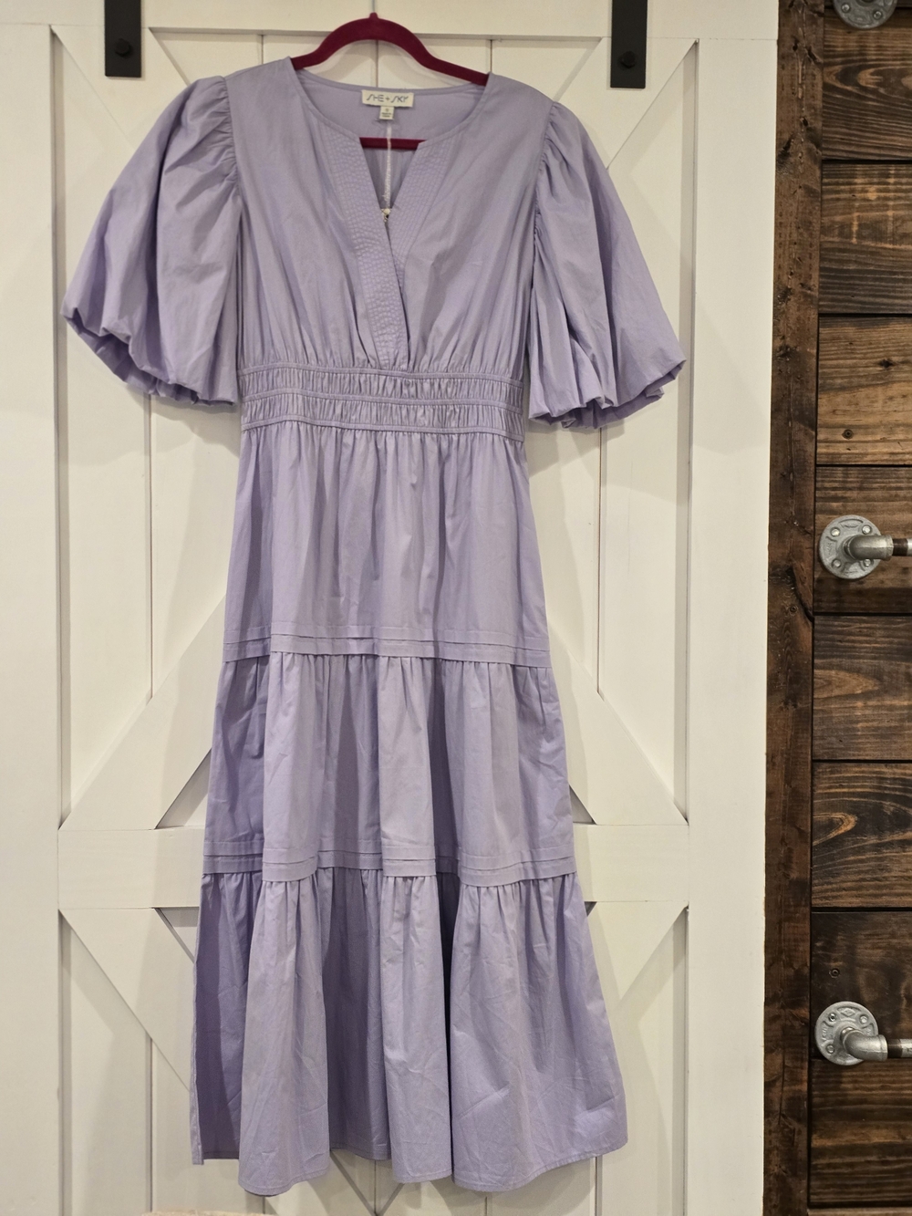 She + Sky Light Lavender Tiered Midi Dress with Puff Sleeves